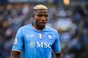 开云在线-意媒:加拉塔萨雷已向奥斯梅恩提供一份5年合同,年薪约2000万欧