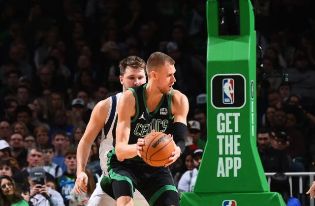 豪取10连胜！绿军三叉戟有多强？联盟第一遥遥领先