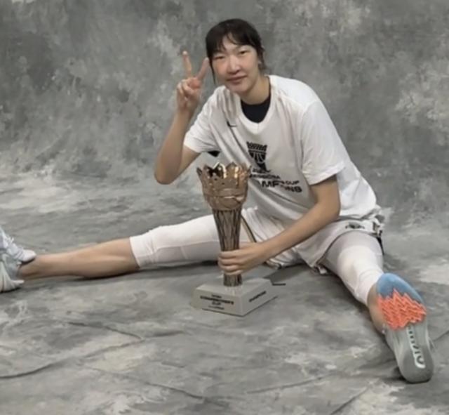 1692160549771062223.png 开云APP-冠军收割机!韩旭夺2023第四冠:总裁杯个人奖金3万