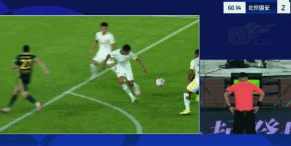 足协官方评议:程进踩踏构成严重犯规,主裁回看VAR判罚红牌正确