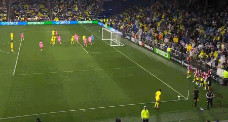 开云APP-纳什维尔0-0迈阿密国际，梅西机会寥寥，法尔孔伤退